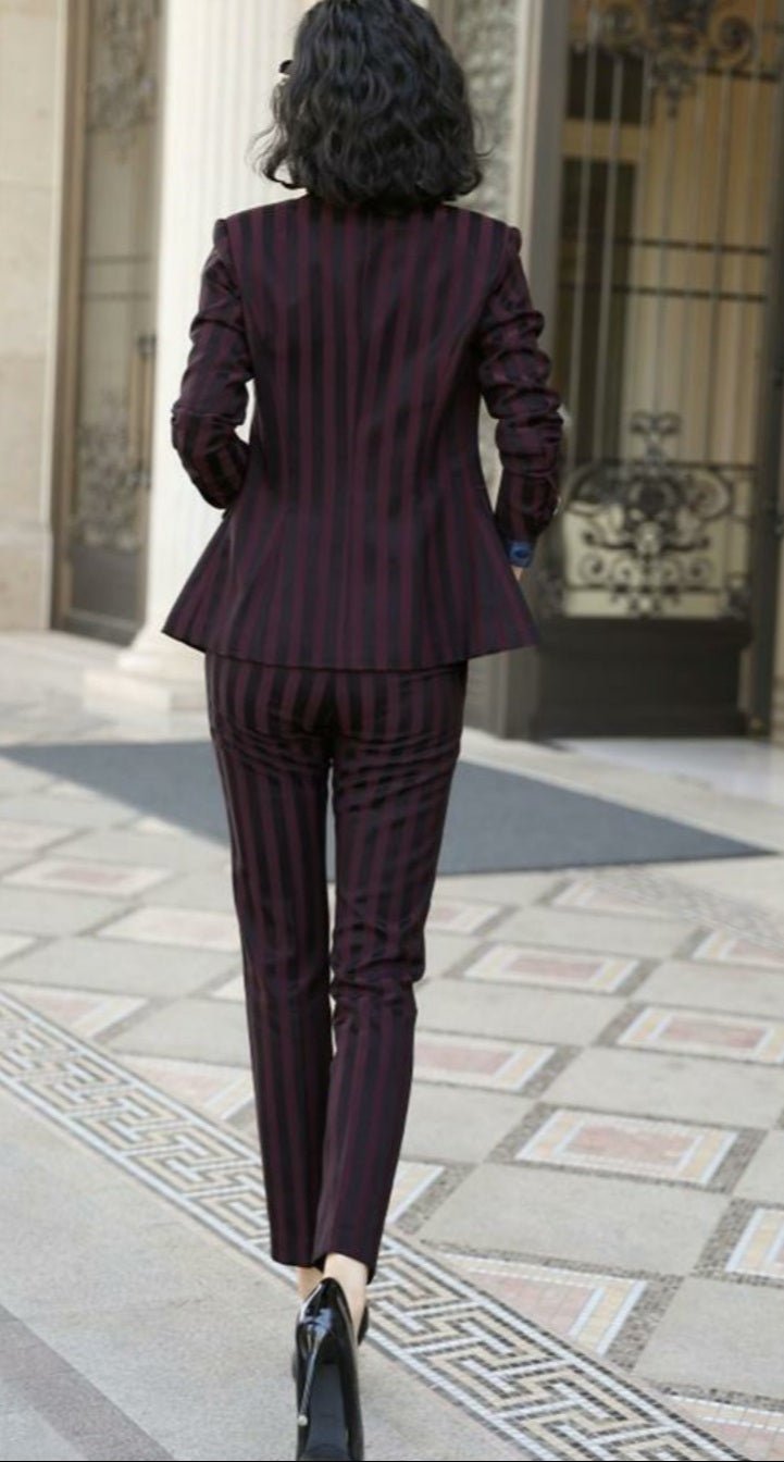 Burgundy stripped 2-piece pants suit (UK size 10)